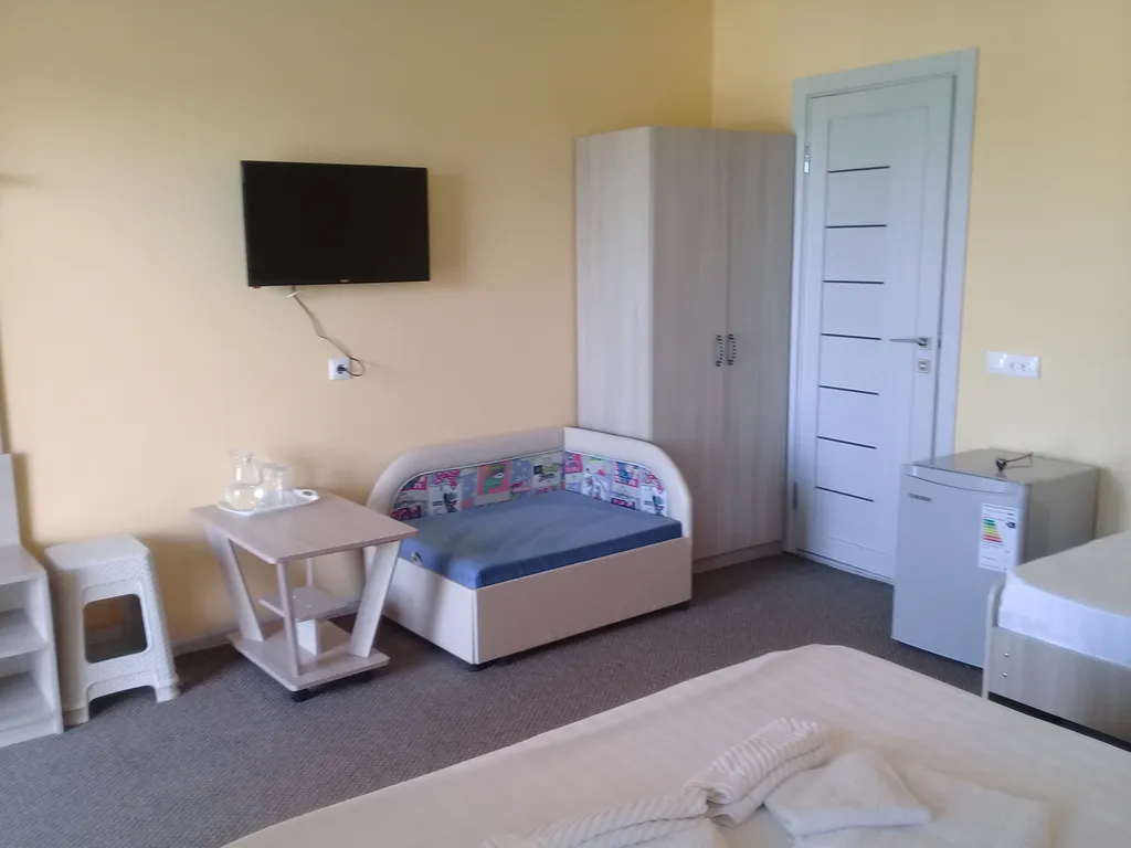 Квартира Комната — Ильич