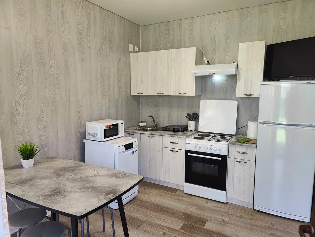 Дом с морем за калиткой