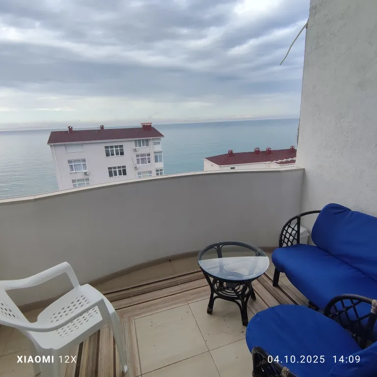 Двухуровневые видовые апартаменты у моря