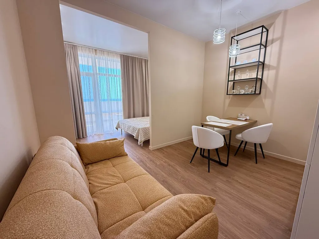 Замечательная квартира на берегу моря