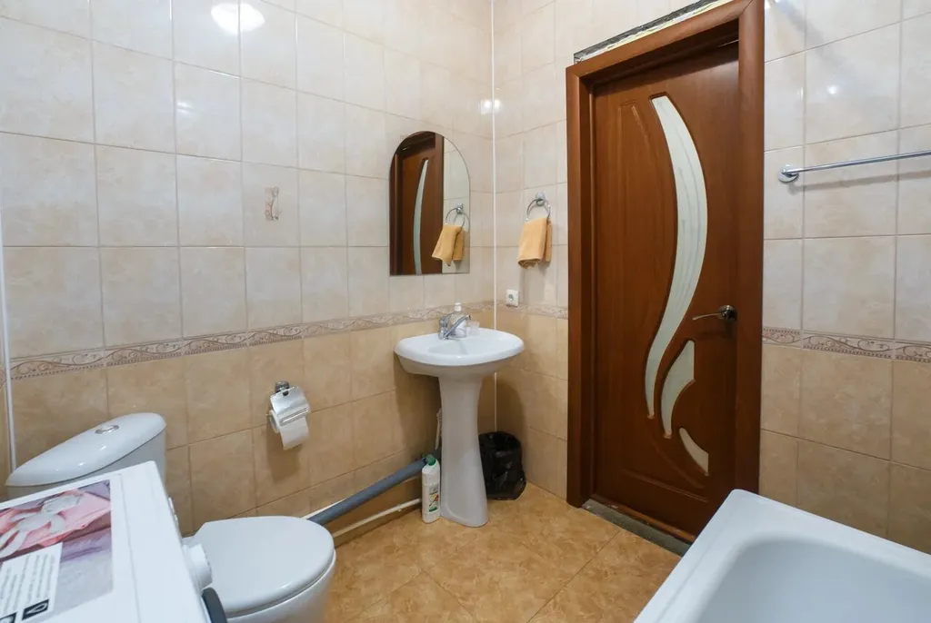 Уютные апартаменты на Заря, 16