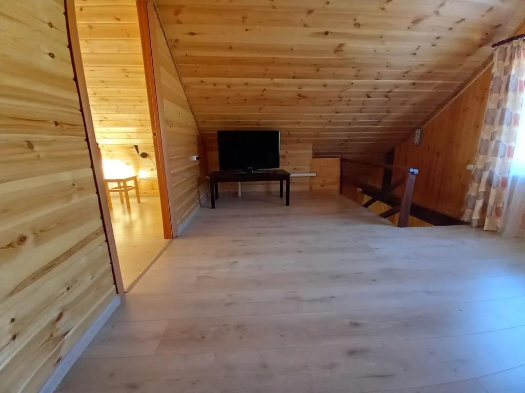 4-комнатный Дом