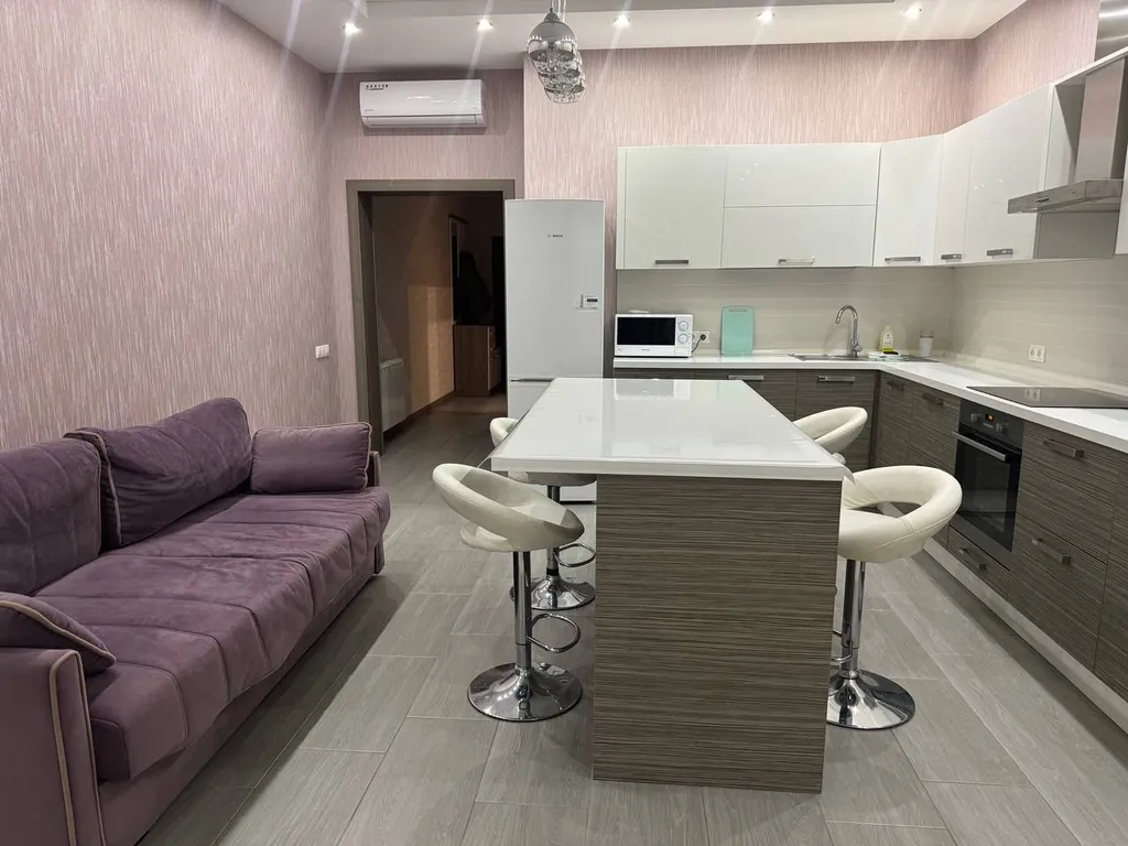 Уютная квартира в центре с потрясающим видом на море