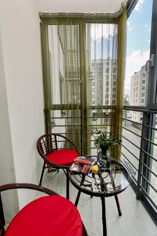 Студия у набережной в ЖК Ривьера, в центре