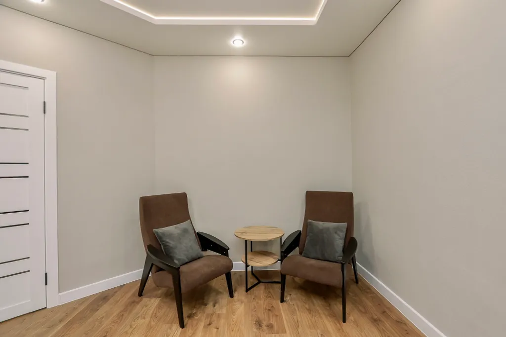 Большaя квaртира с балкoнoм и краcивым видoм нa гopод