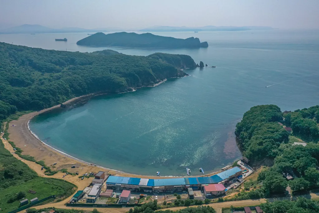 Дом у моря с бассейном