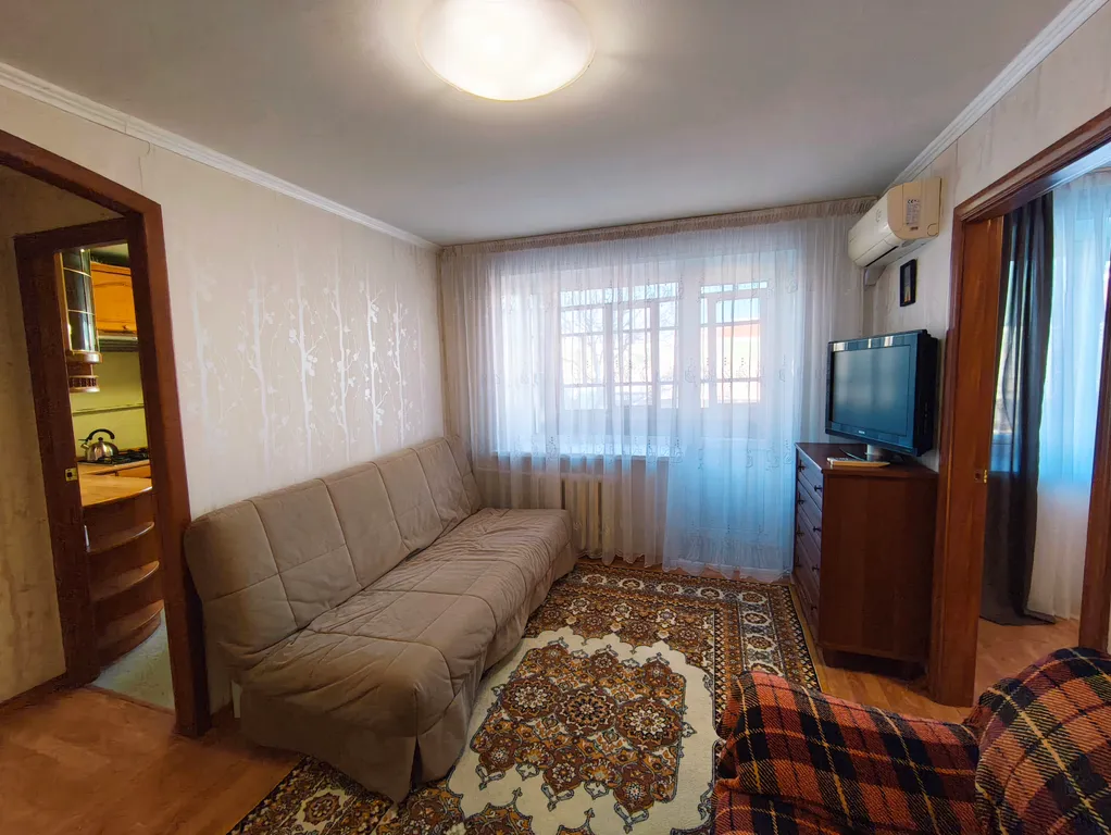 Двухкомнатная квартира рядом с УдГУ