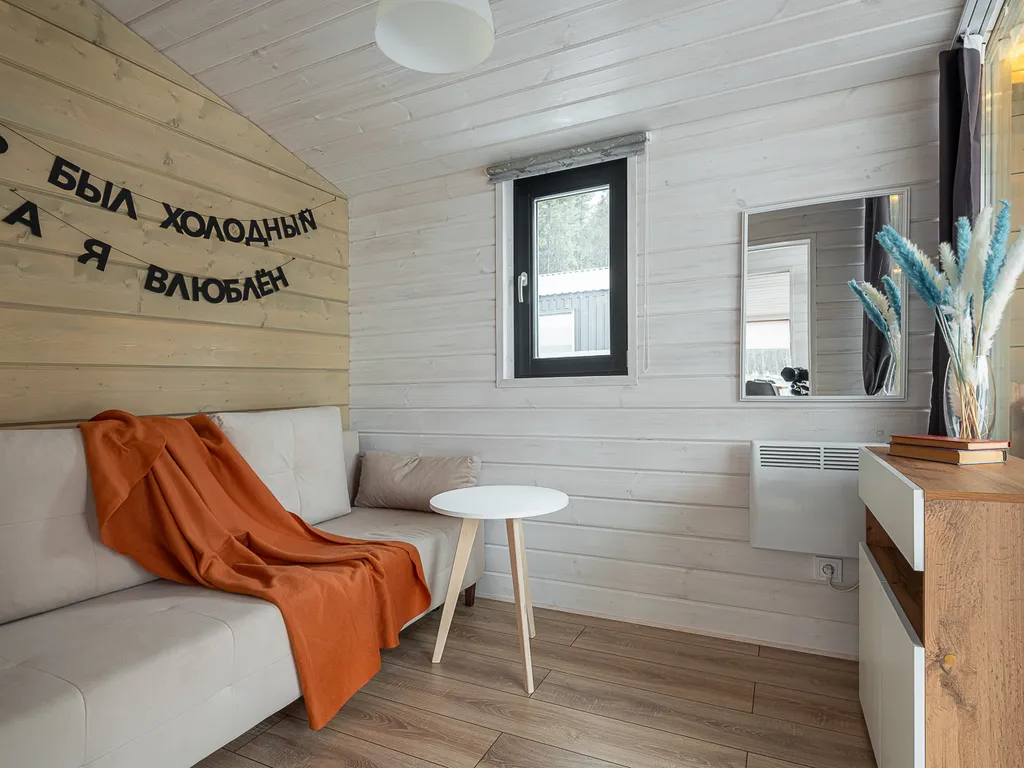 Семейный дом с камином