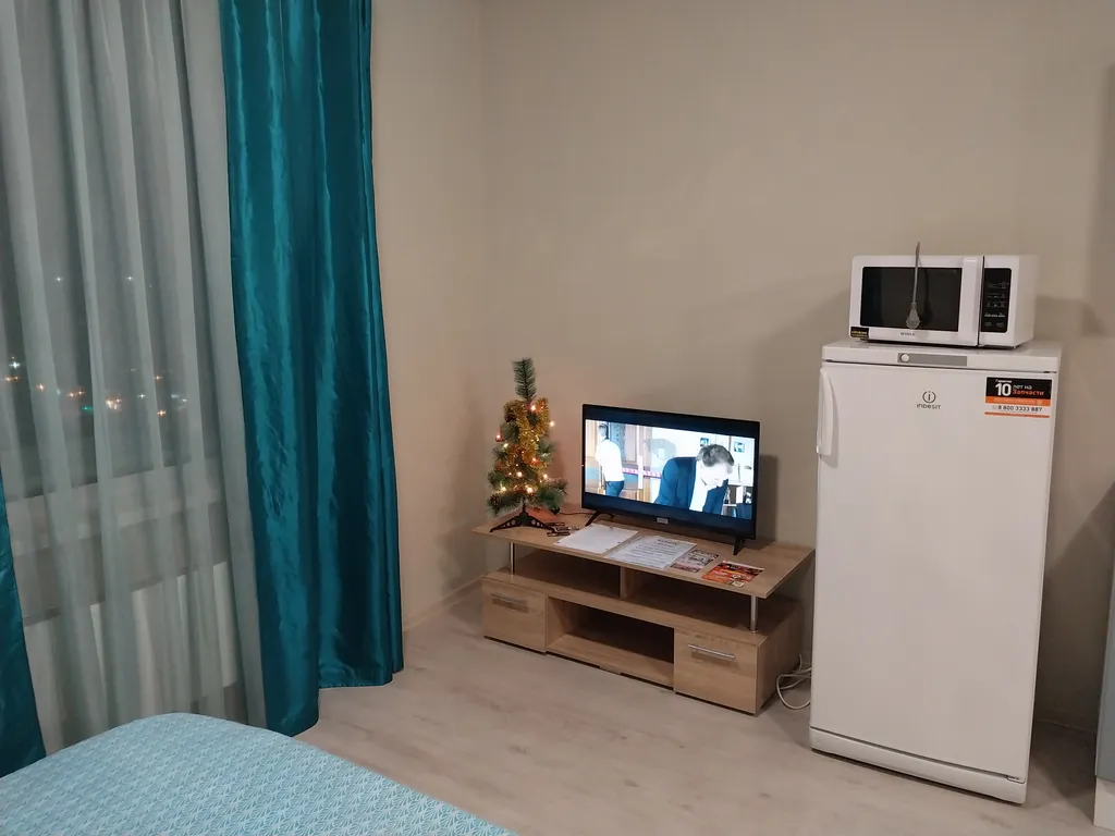 Новая, уютная студия в бирюзовых тонах