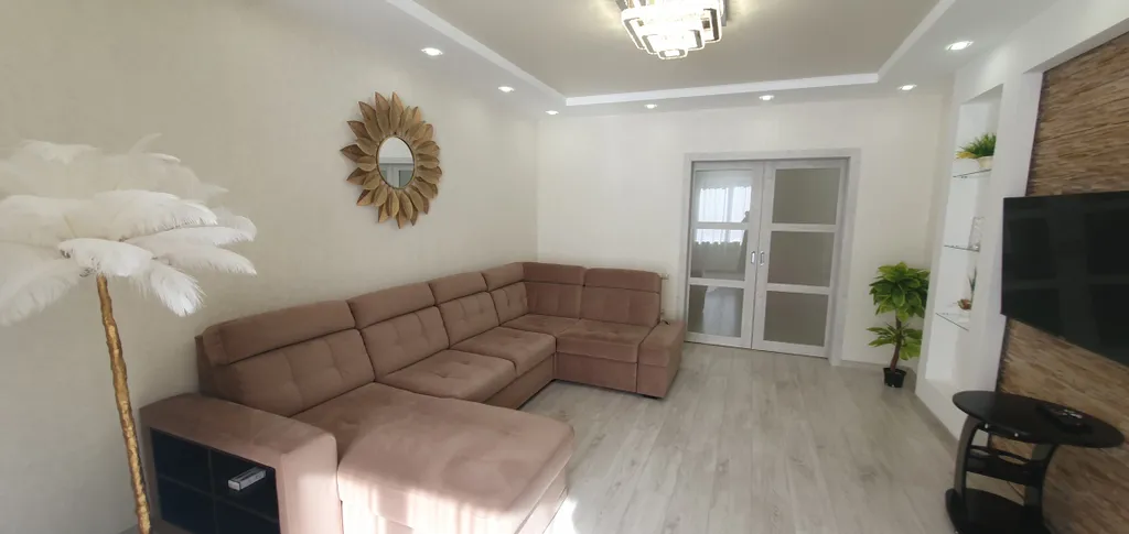 Квартира на набережной