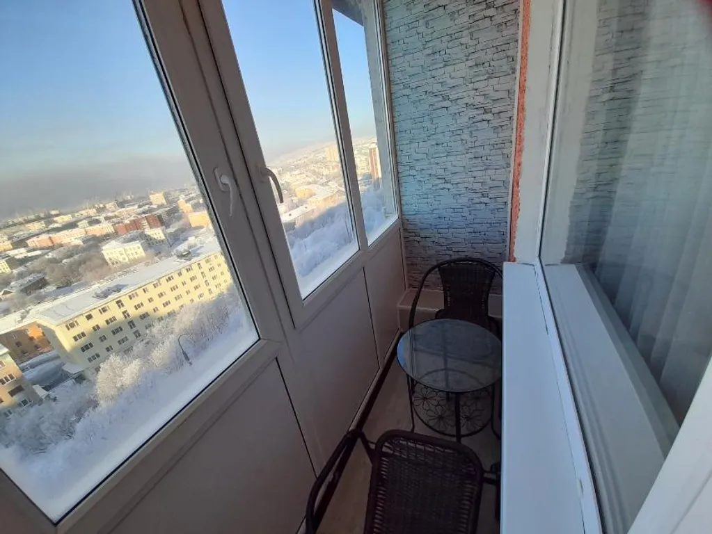 Апартамент с видом на город