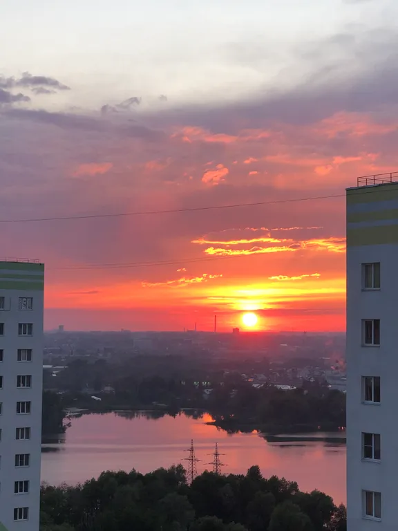 Квартира на берегу Суры под облаками