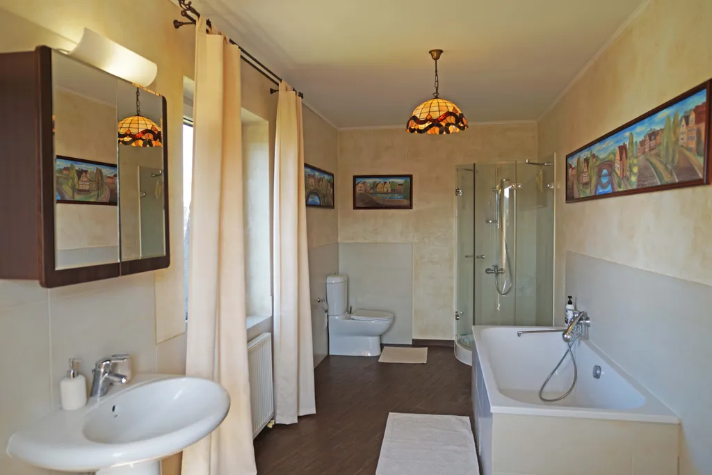 Уютный, большой дом на Славянской