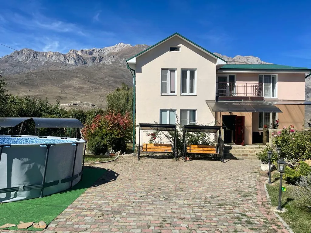 Коттедж Дом с видом на горы — аренда посуточно в Верхний Фиагдон