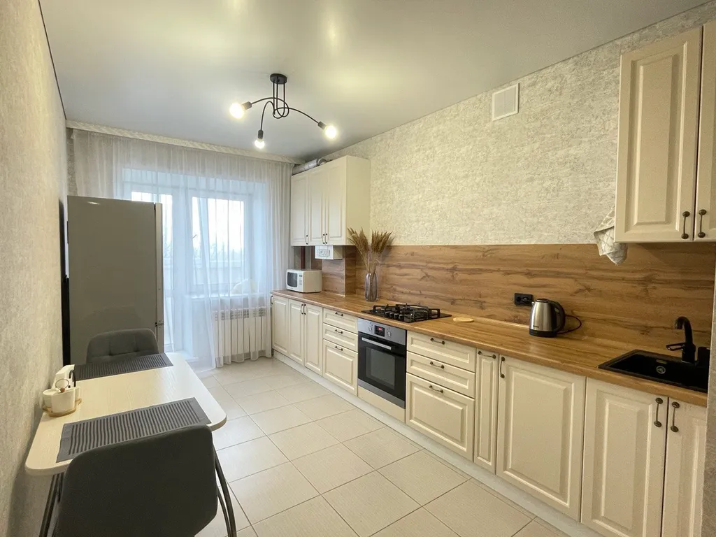 Уютная квартира с хорошим видом на парк