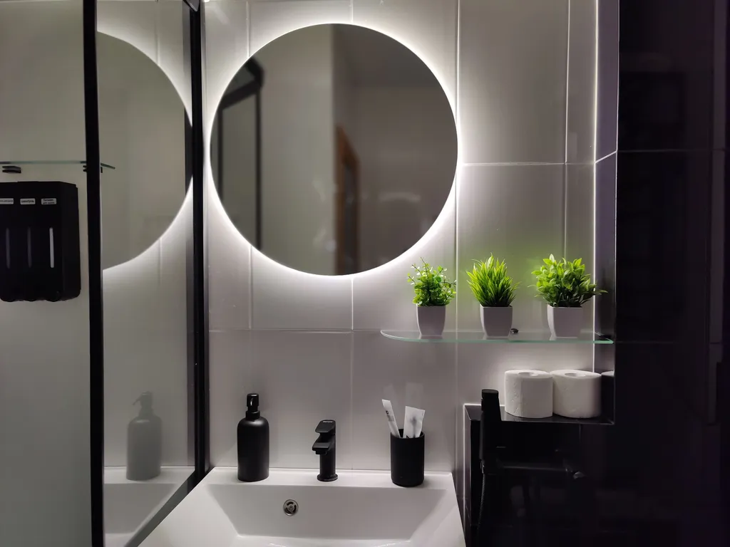 Стильная квартира с сауной, в центре города