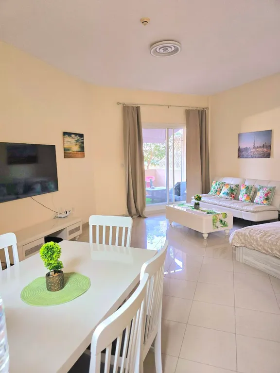 Апартаменты с частным пляжем и видом на море на острове Марджан