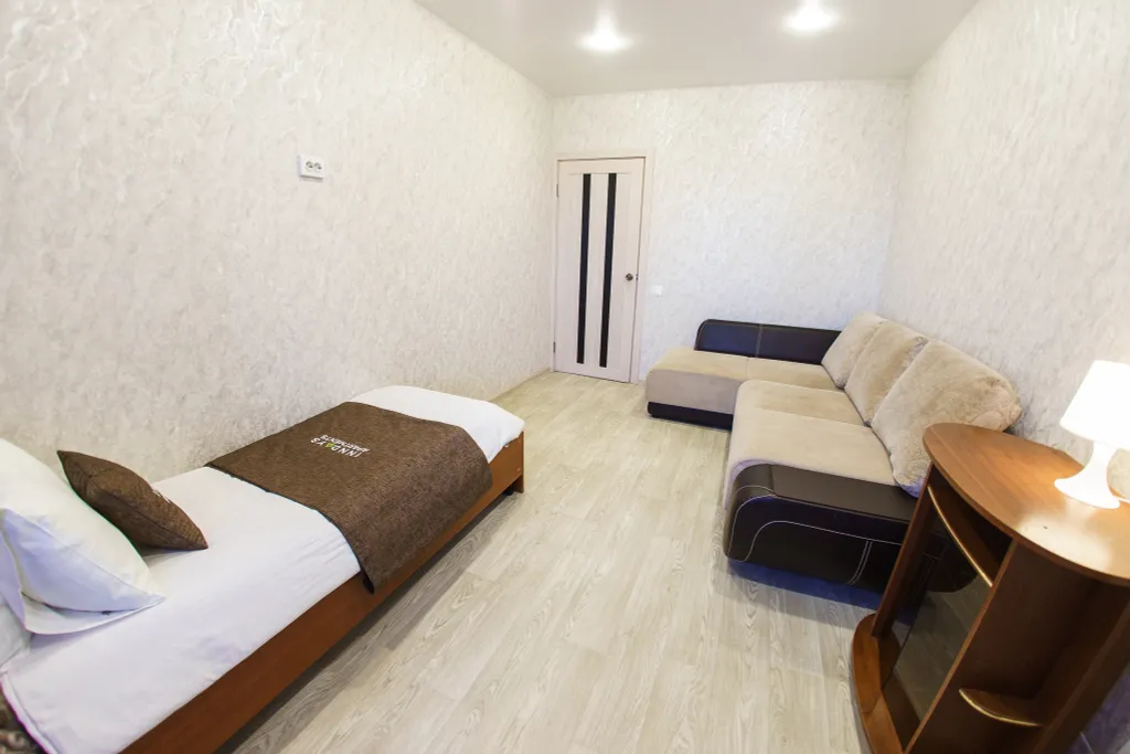 Просторная трешка на Серебровской