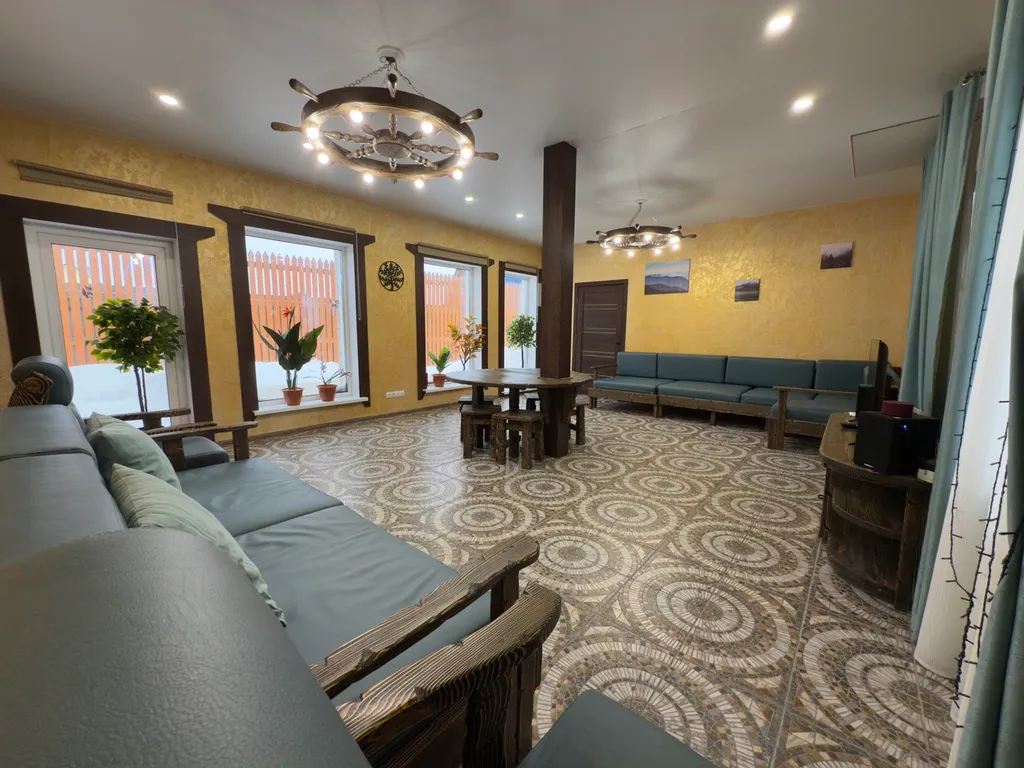 Дом Золотой