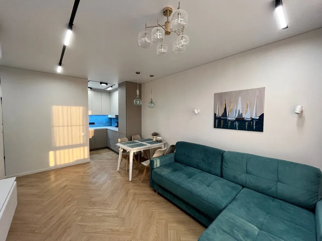 Ультрасовременная квартира с видом на Волгу и Затон в центре города