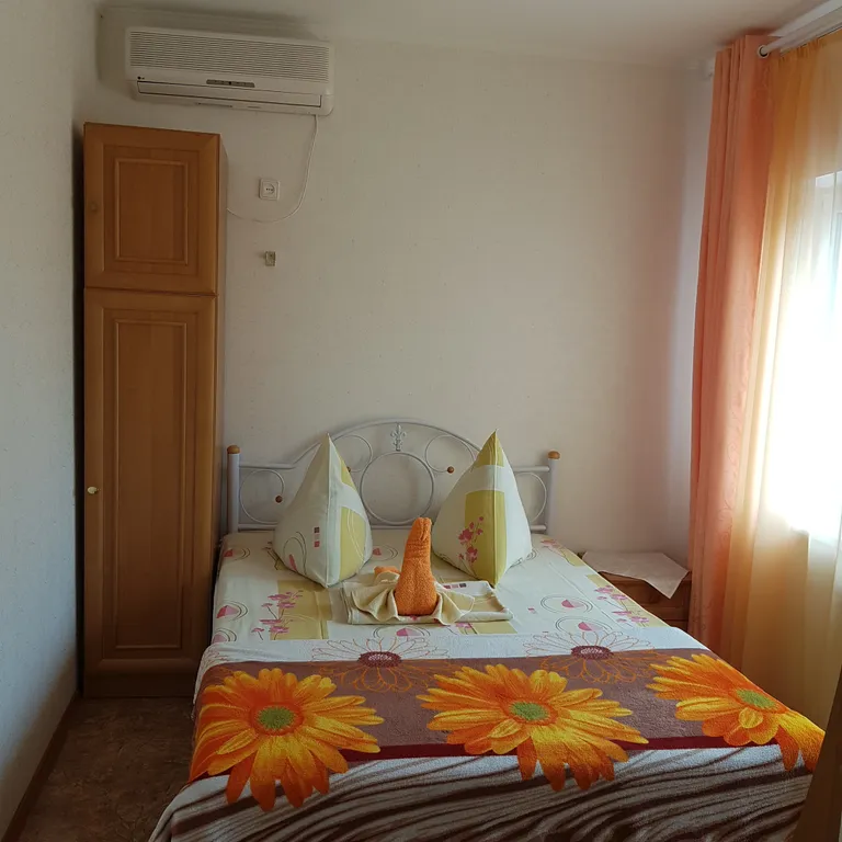 Квартира Комната — аренда посуточно в Алушта