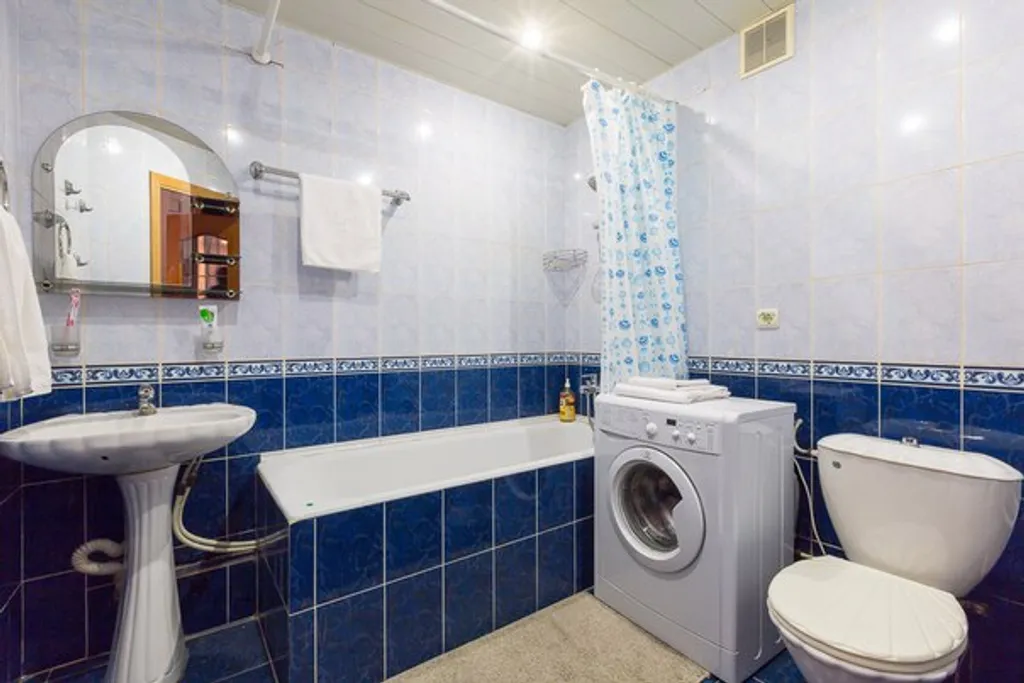 Замечательная студия недалеко от Зна́мения Богоро́дицы