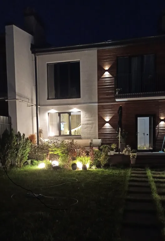 Стильный таунхаус у озера