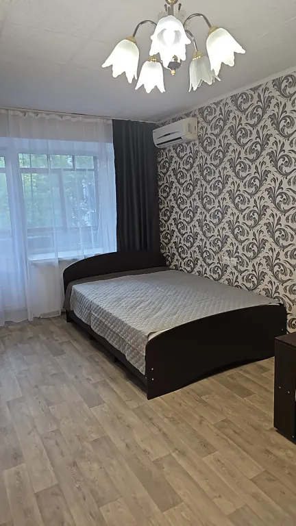 Квартира рядом с городскими прудами, Платинум ареной