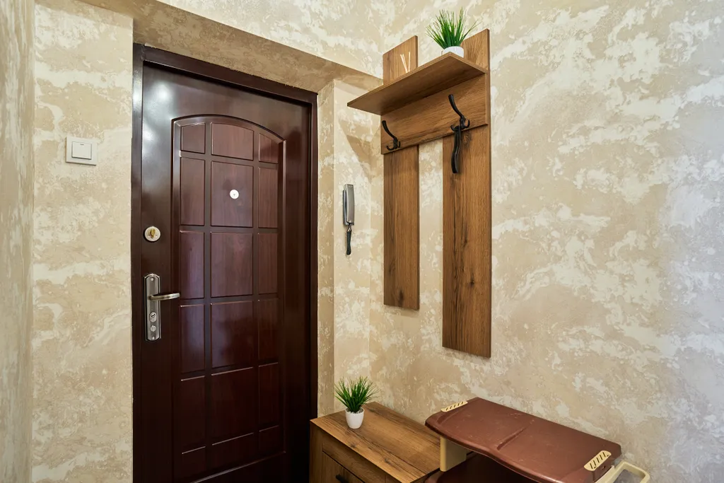 Двухкомнатная квартира с красивым видом из окна