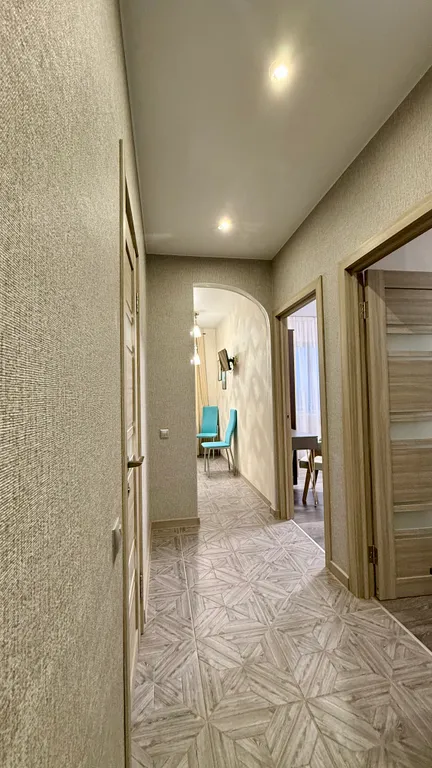 Просторная двушка у М-2