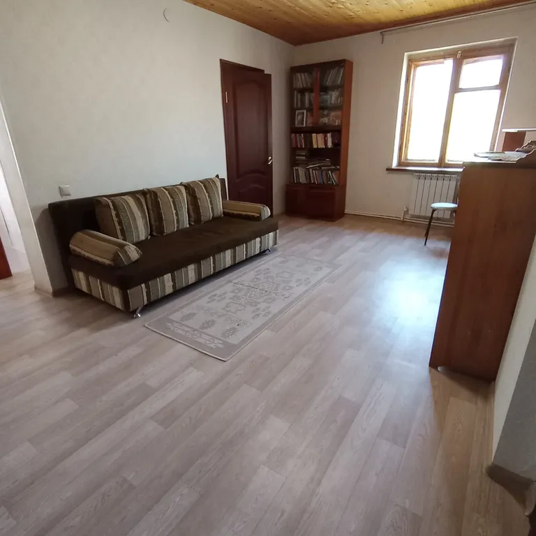 Большой уютный дом