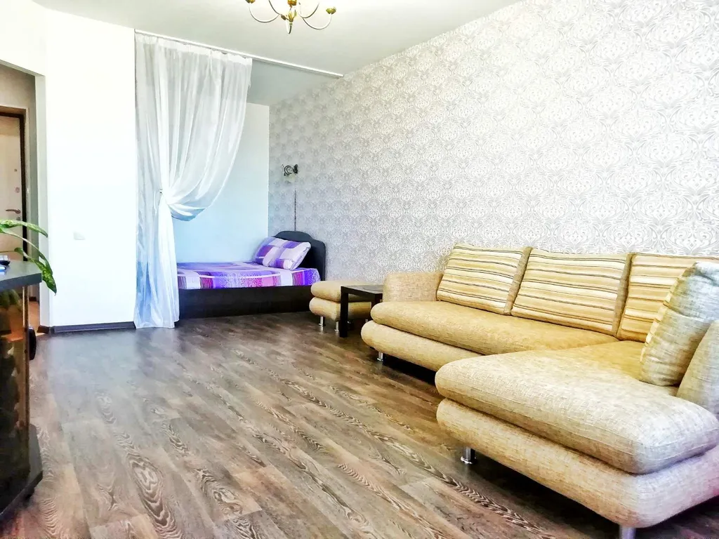 Евро квартира с видом на Волгу