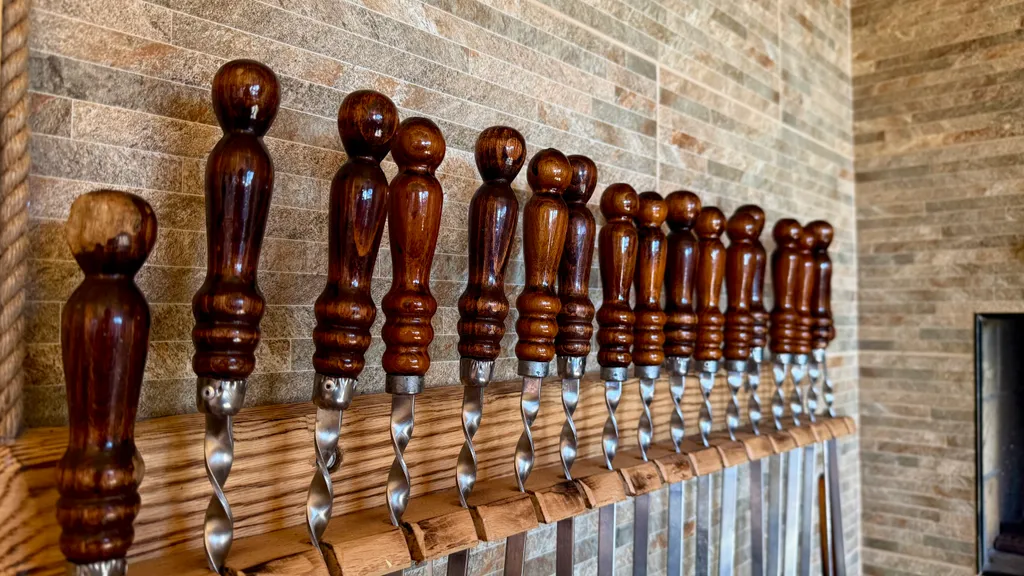 Дом с бассейном и баней