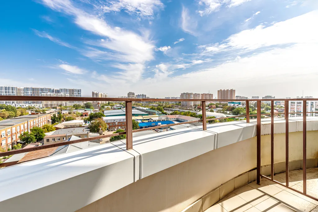 Просторная 2-комнатная квартира в центре