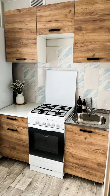 Апартаменты с видом на стадион Текстильщик, рядом ДЮСШ-2