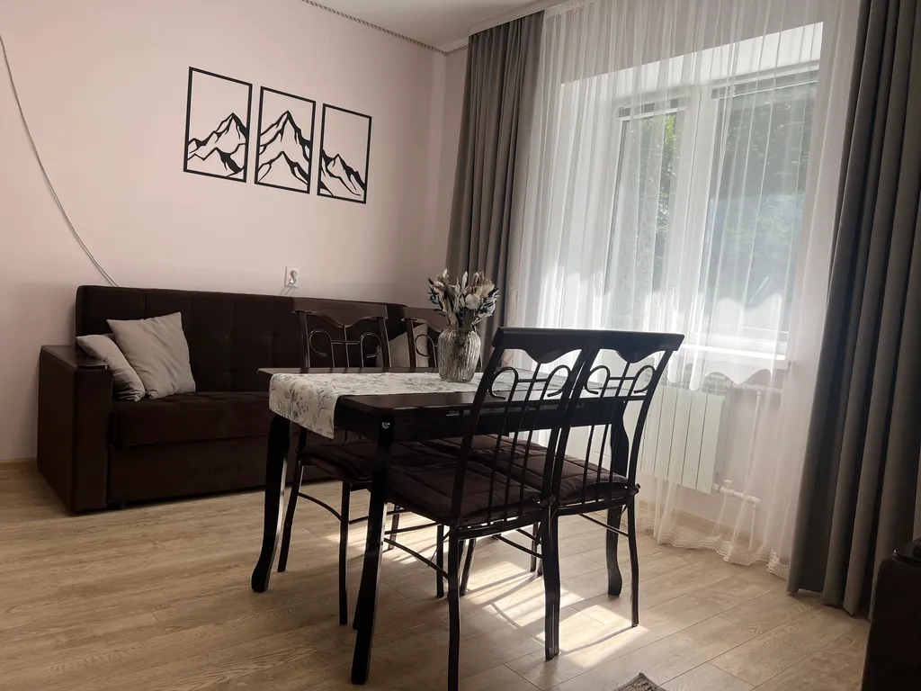 Уютная квартира с видом на горы и лес