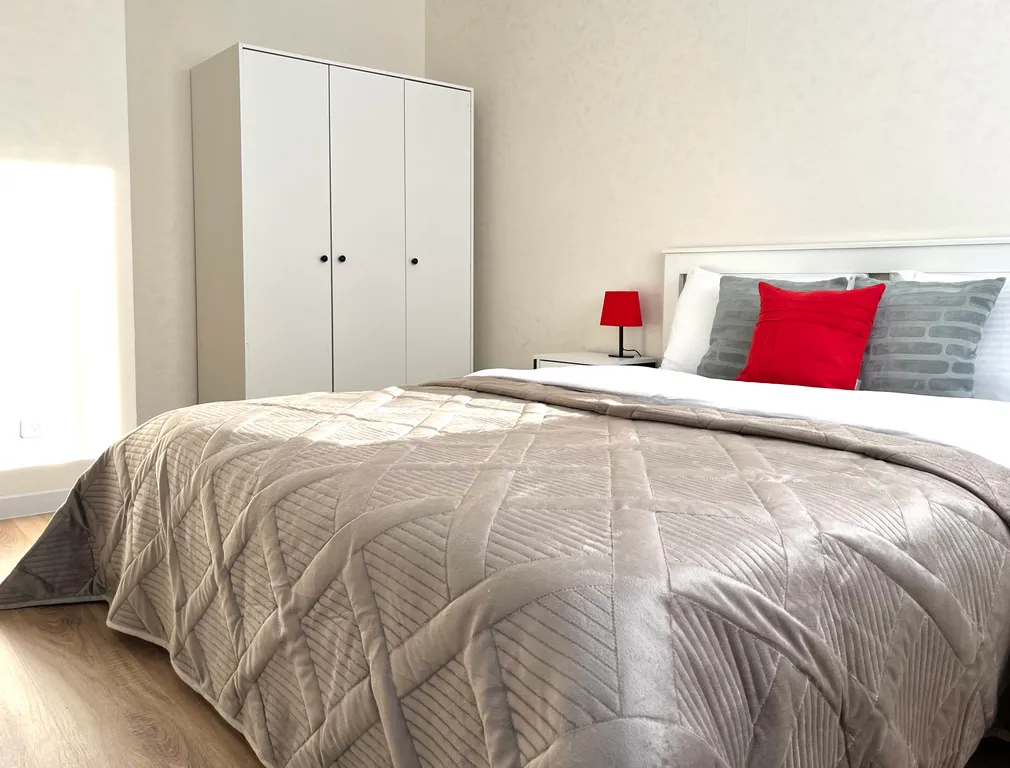 Квартира рядом с УГМК