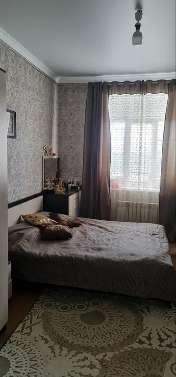 Квартира Трехкомнатная квартира в центре города, в 700 метрах от пляжа — Каспийск