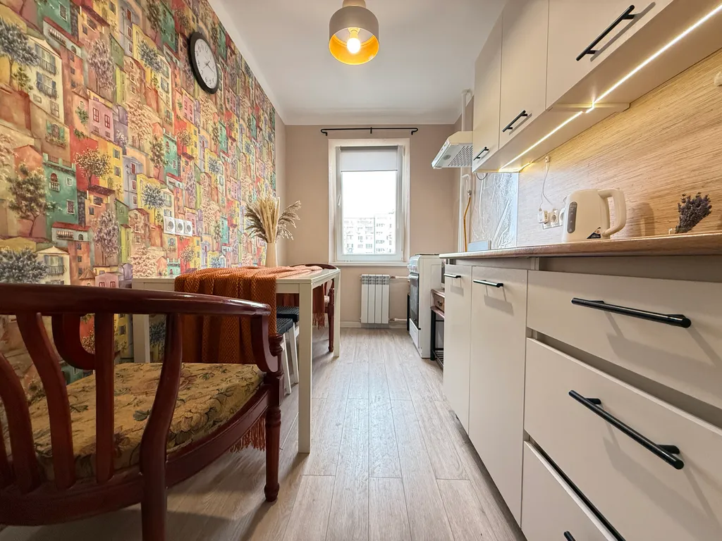 2 комнатная квартира пляж в 5 минутах езды. Парк Победы, Херсонес