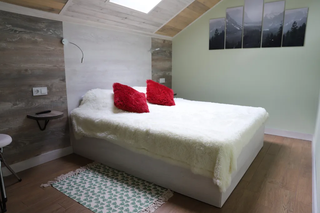 Дом поляна для торжеств и отдыха