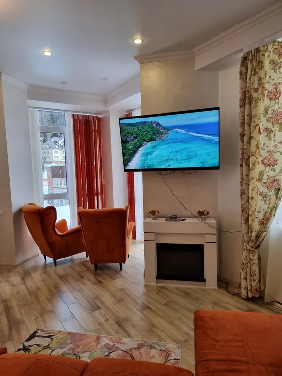 Уютные апартаменты в центре с панорамным видом на горы