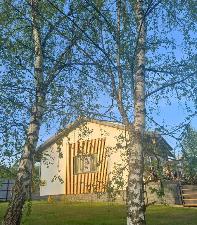 Уютный дом в современном стиле рядом с гоночной трассой на Новой Риге