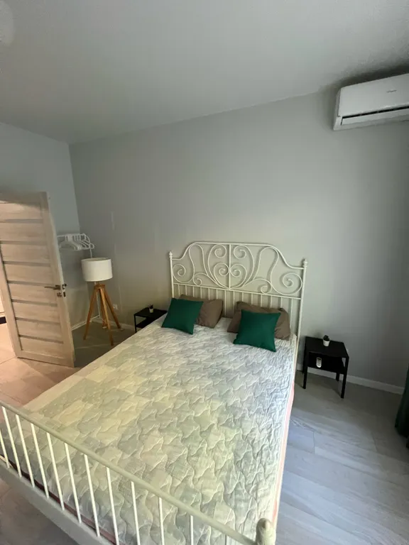 2-комнатная Квартира — аренда посуточно в Небуг