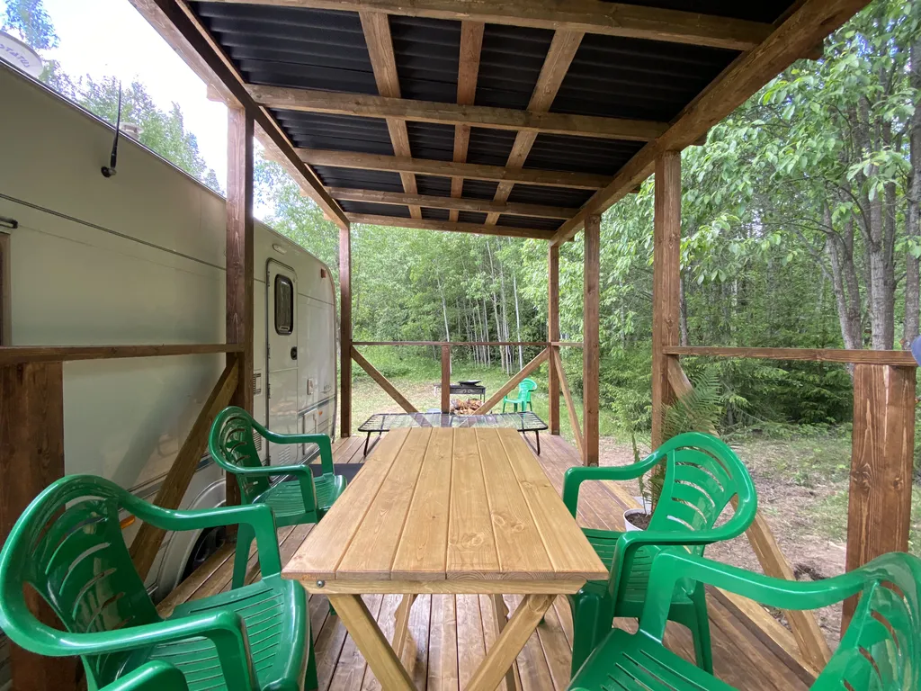 Коттедж Домик в лесу — Кобрино