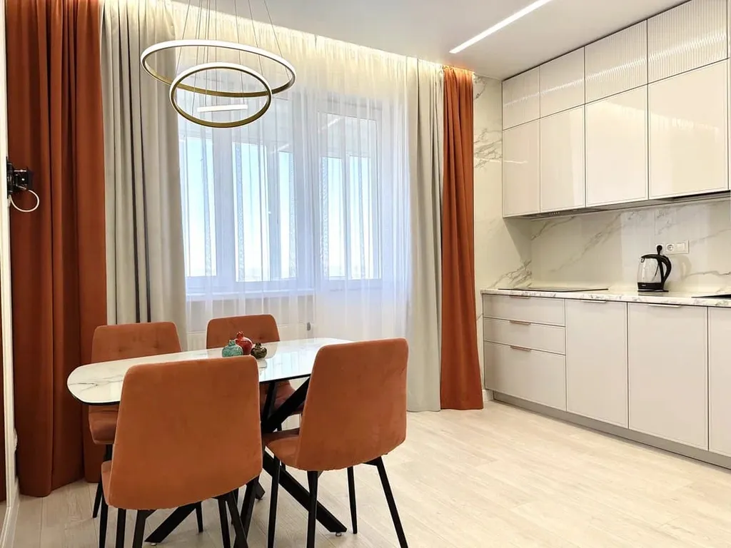 Студия люкс в Санрайз Сити