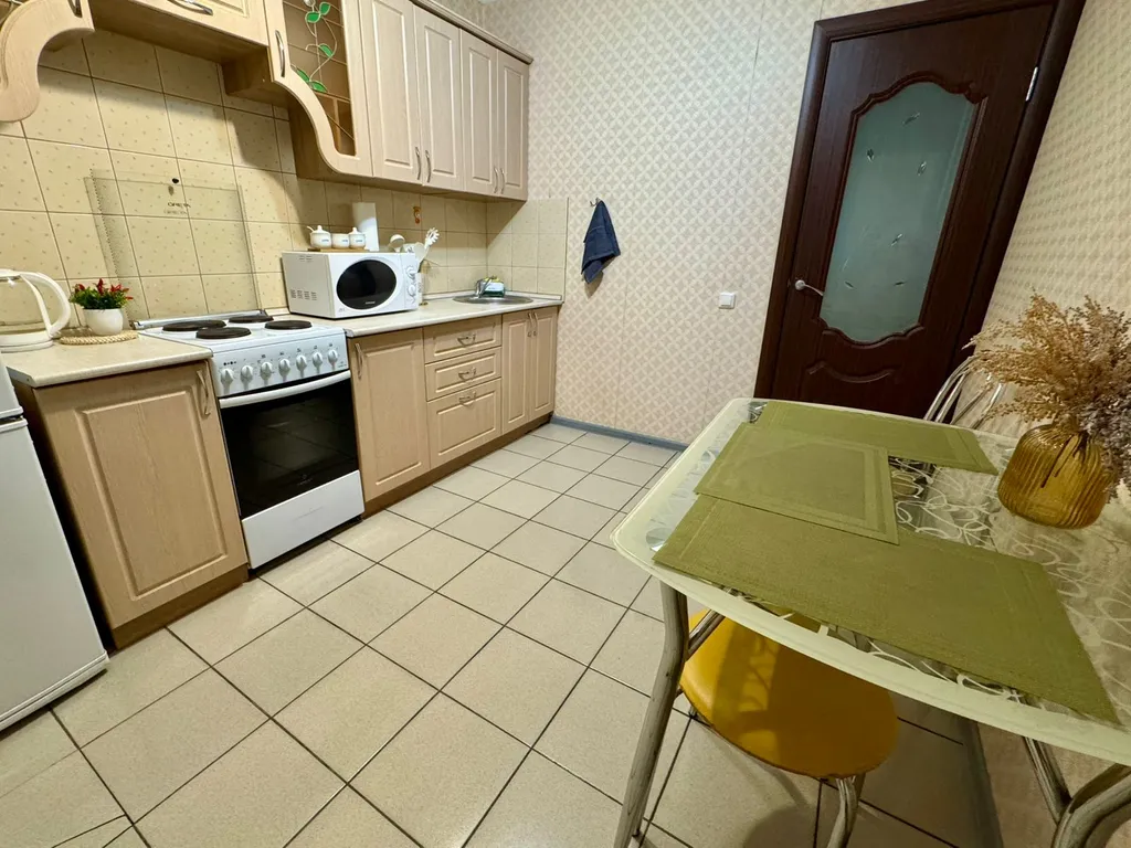 Квартира с тремя раздельными местами рядом с Добрым доктором