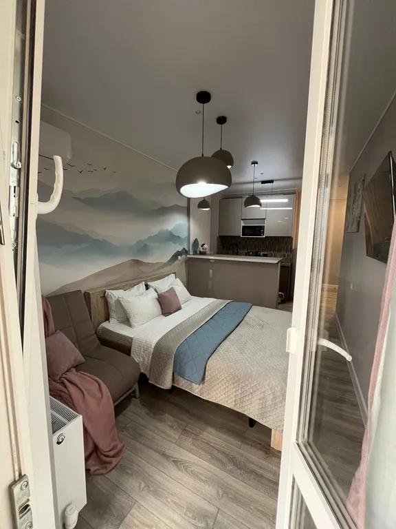 Стильная дизайнерская квартира в самом центре с видом на город