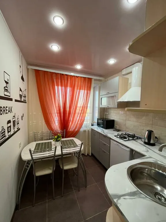 1-комнатная Квартира с видом на Волгу (7 микрорайон, Бухта)