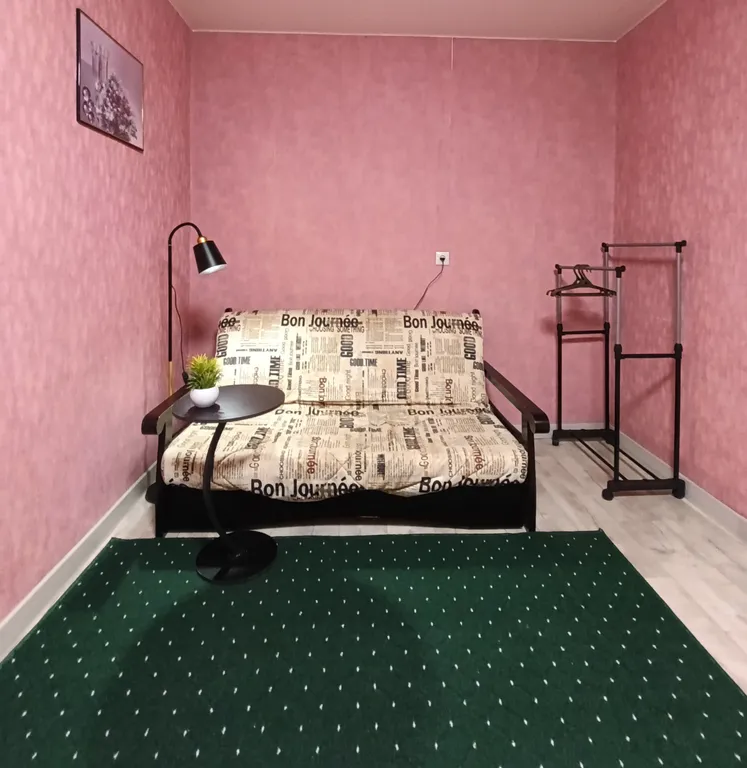 Квартира в самом центре города с видом на Богоявленский монастырь