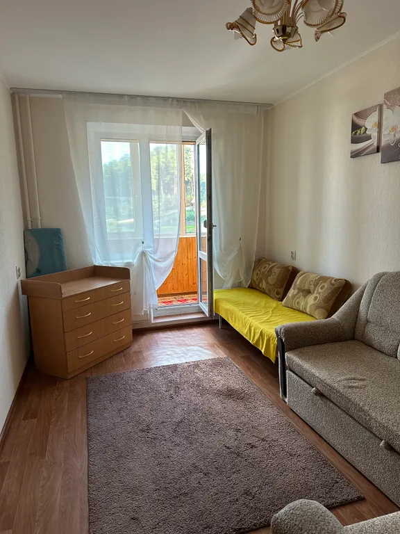 Квартира у озера.